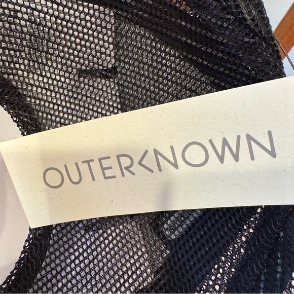 NEW Outerknown OK Patch Mesh Trucker Hat Black - Picture 4 of 4